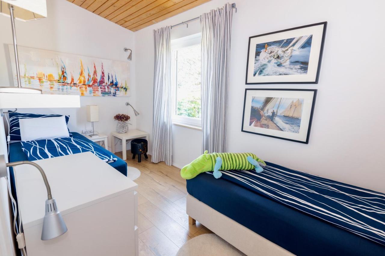 Residence Pecek Novigrad Istria Esterno foto