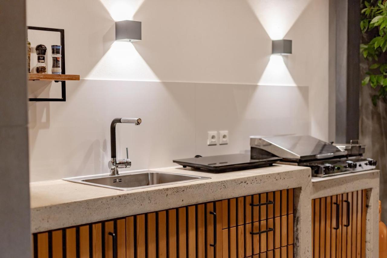 Residence Pecek Novigrad Istria Esterno foto